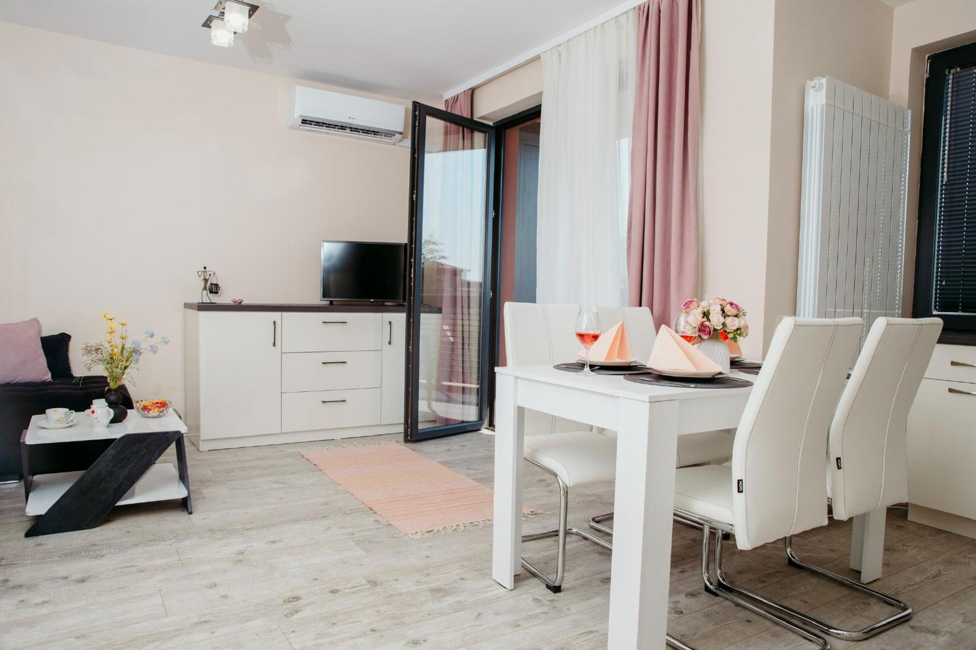 Rose Valley Apartment Kazanluk Bagian luar foto